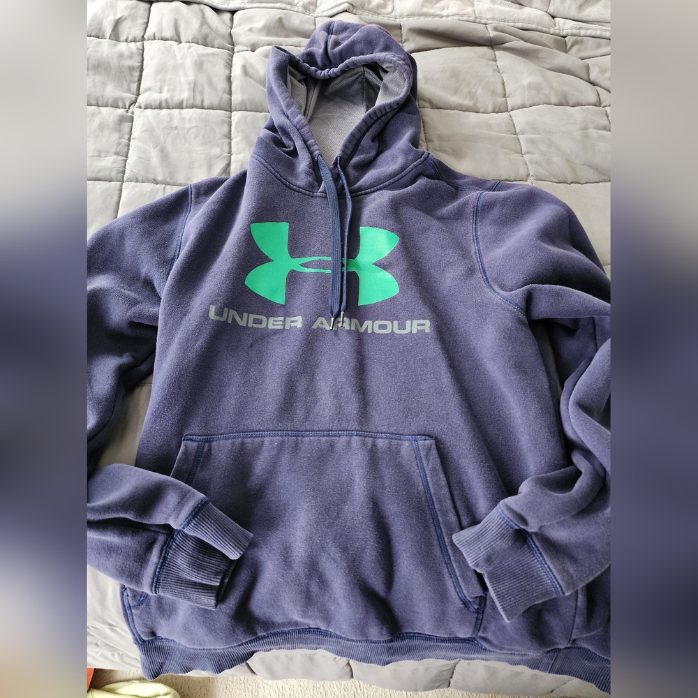 Under Armour Hoodie Large